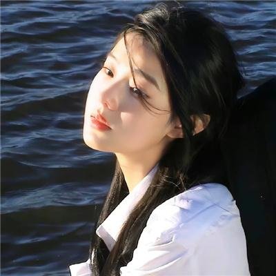 亚历珊卓