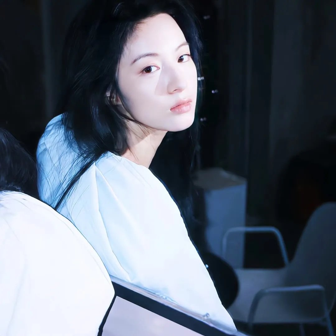 爱在巴黎破晓时